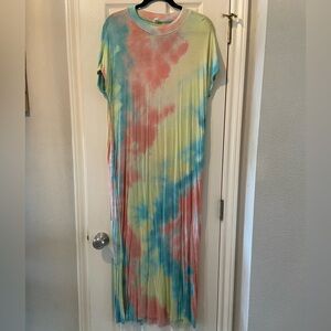 Tie Due Maxi Dress Size Large